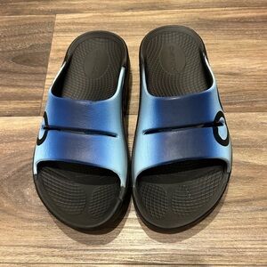 Oofos Ooahh slide sandal